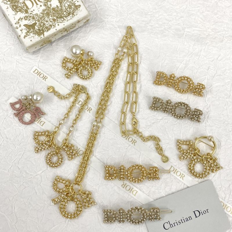 Christian Dior Brooches